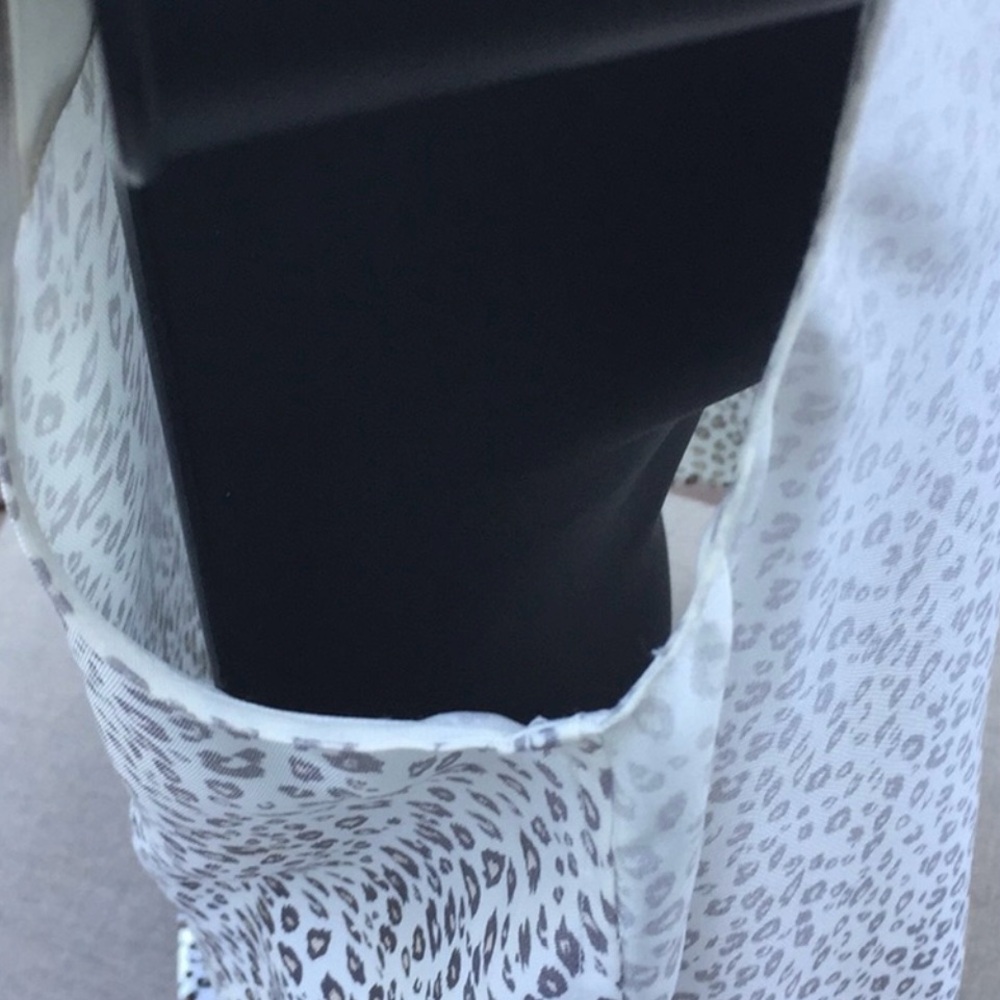 BAND OF OUTSIDERS 100% Silk Leopard Ombre Top - Picture 9 of 16